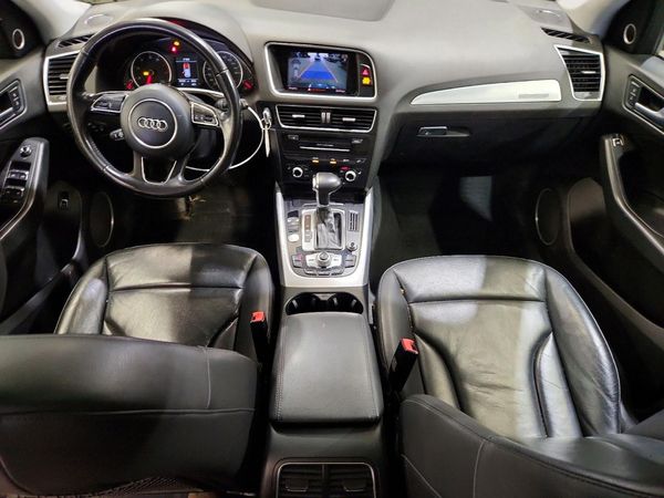 2017 AUDI Q5