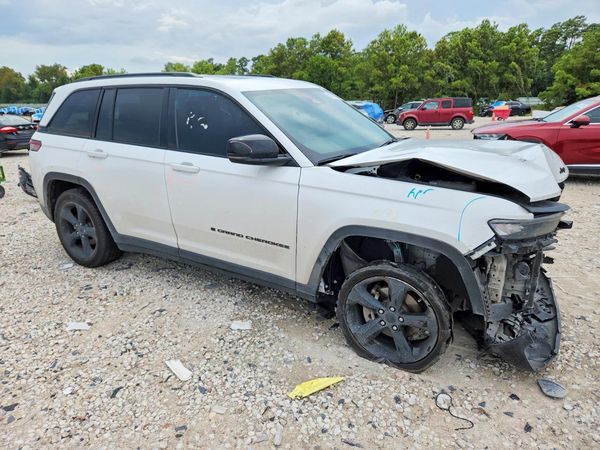 2024 JEEP GRAND CHEROKEE