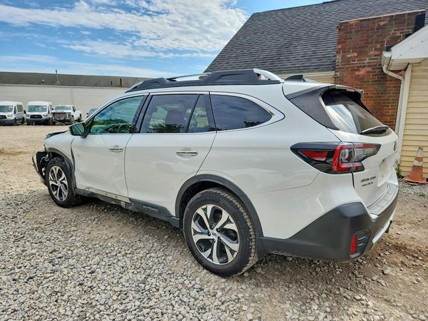 2020 SUBARU OUTBACK