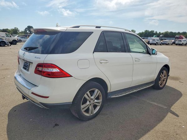 2015 MERCEDES-BENZ ML