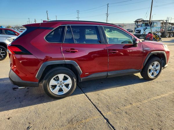 2021 TOYOTA RAV4 LE HV
