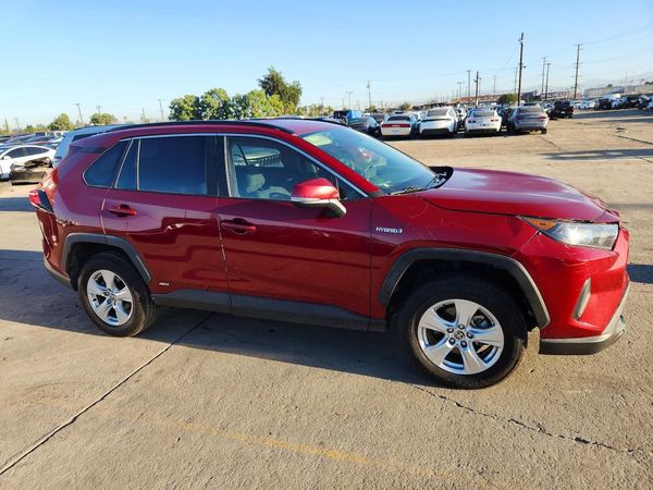 2021 TOYOTA RAV4 LE HV