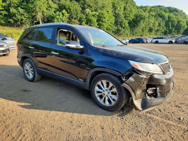 2014 KIA SORENTO EX