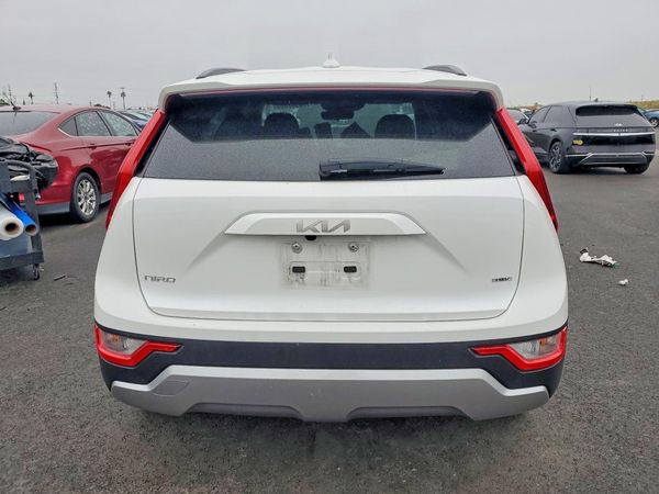 2024 KIA NIRO