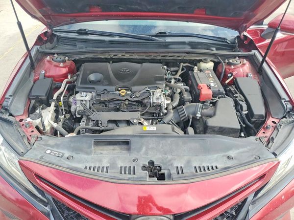 2018 TOYOTA CAMRY