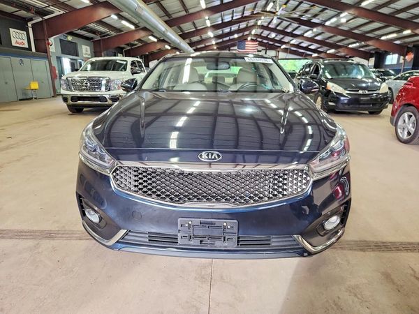 2017 KIA CADENZA