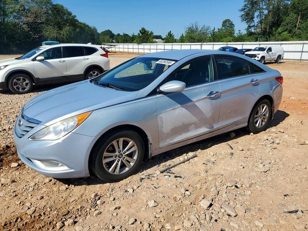 2013 HYUNDAI SONATA GLS/ GLS Popular