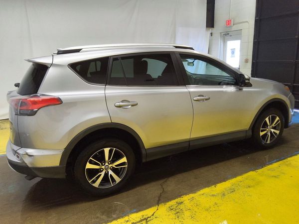 2016 TOYOTA RAV4 XLE (M Grade)