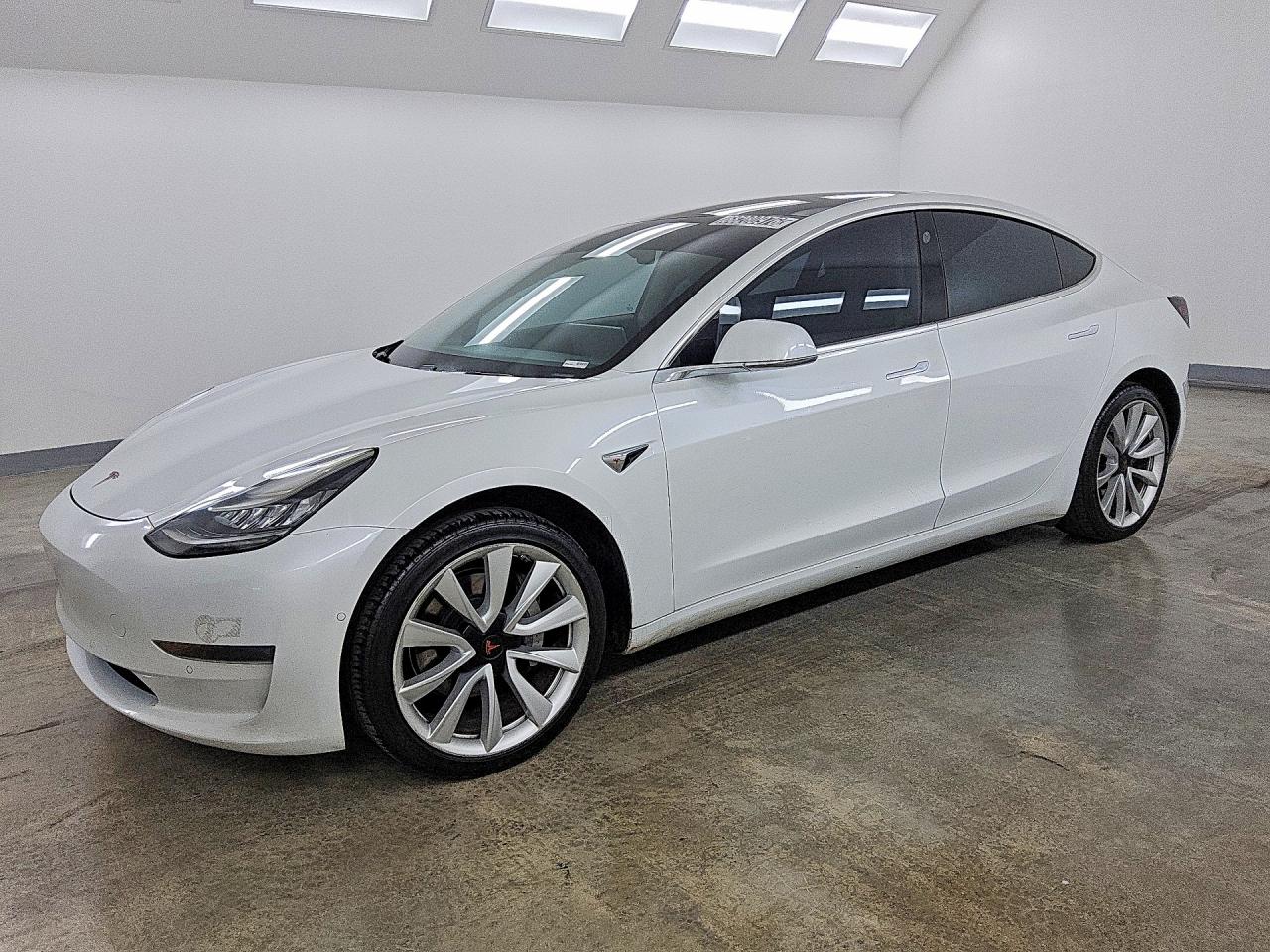 2019 TESLA MODEL 3 — Front 3/4