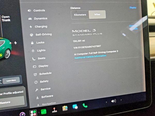 2019 TESLA MODEL 3 — ODOM