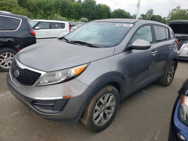 2016 KIA SPORTAGE LX w/Popular Pkg — Front 3/4
