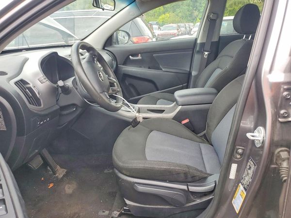2016 KIA SPORTAGE LX w/Popular Pkg — DENT
