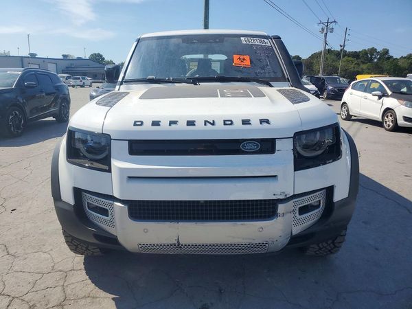 2021 LAND ROVER DEFENDER 110 SE