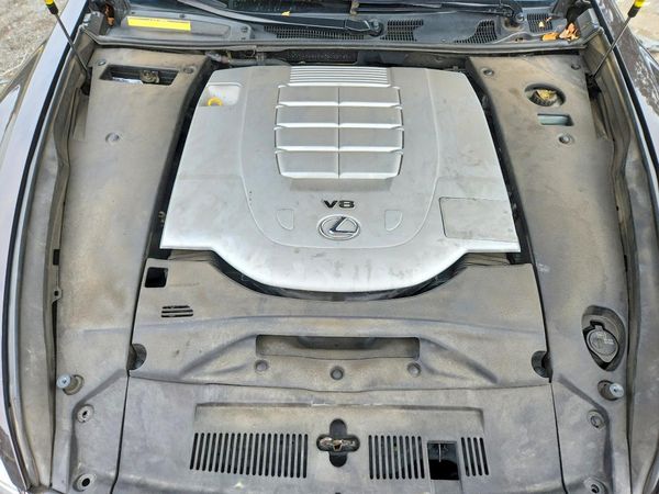 2014 LEXUS LS 460