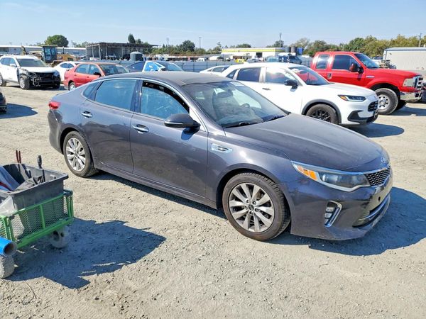 2018 KIA OPTIMA LX — Passenger 3/4