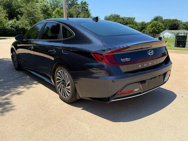 2021 HYUNDAI SONATA