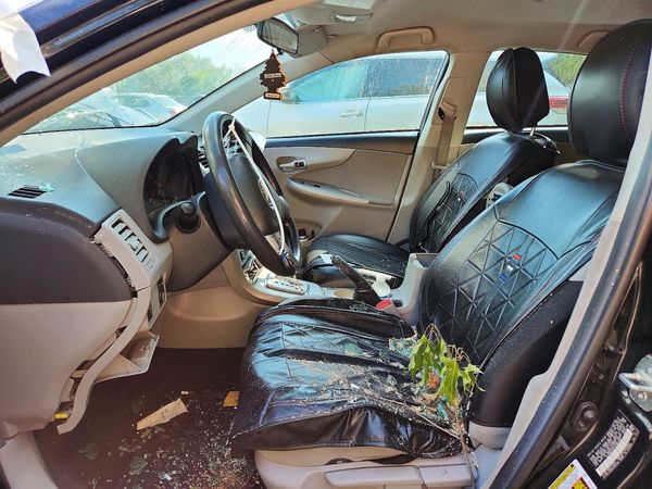 2012 TOYOTA COROLLA