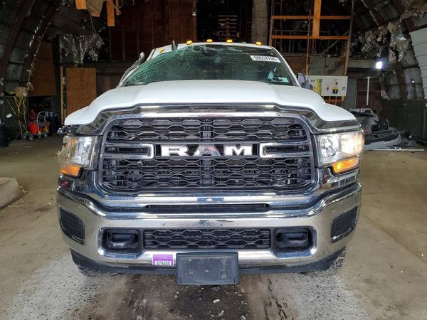 2022 RAM 3500