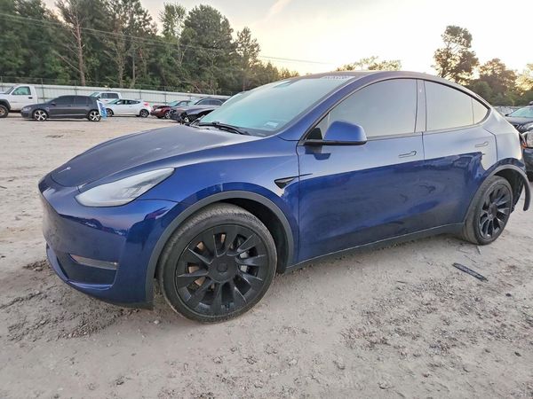 2020 TESLA MODEL Y — Front 3/4