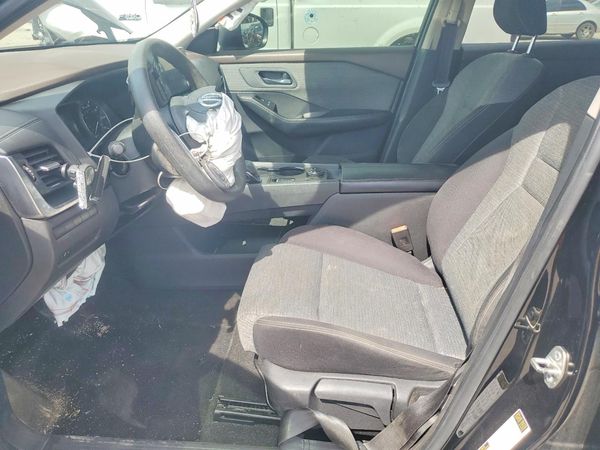 2021 NISSAN ROGUE S — DENT