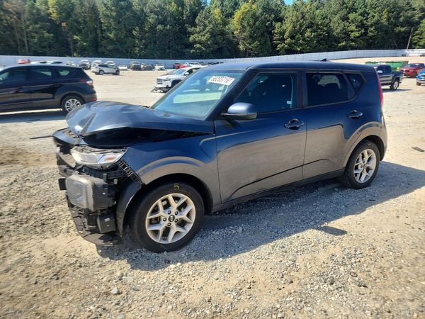 2020 KIA SOUL LX, S, X-Line — Front 3/4