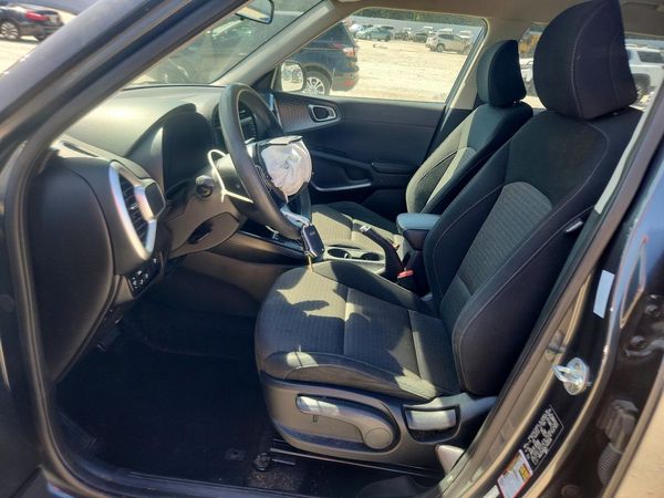 2020 KIA SOUL LX, S, X-Line — DENT