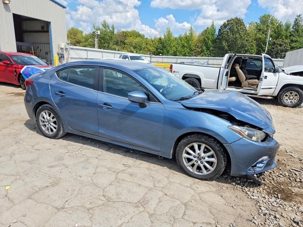 2014 MAZDA 3