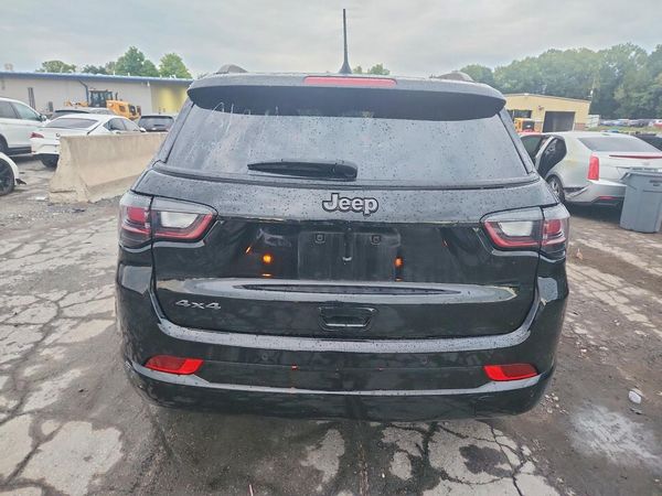 2024 JEEP COMPASS