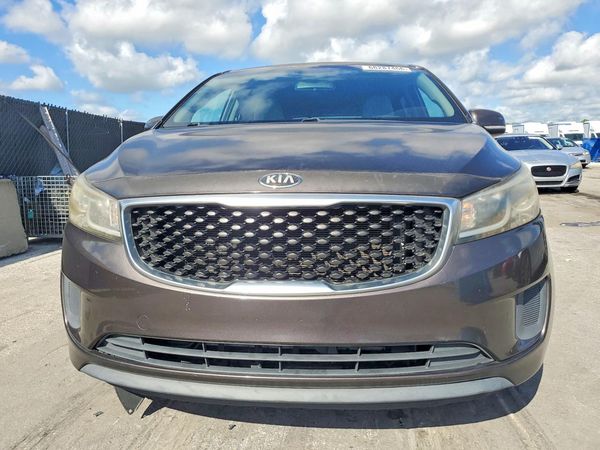 2015 KIA SEDONA