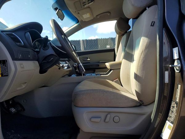 2015 KIA SEDONA