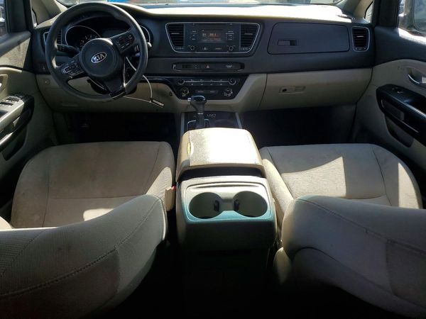 2015 KIA SEDONA