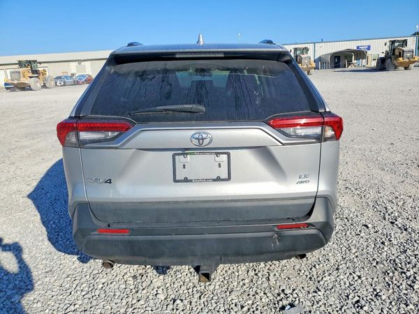 2021 TOYOTA RAV4 LE — DIRR