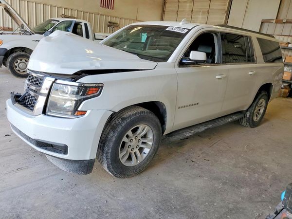 2018 CHEVROLET SUBURBAN LT — Front 3/4