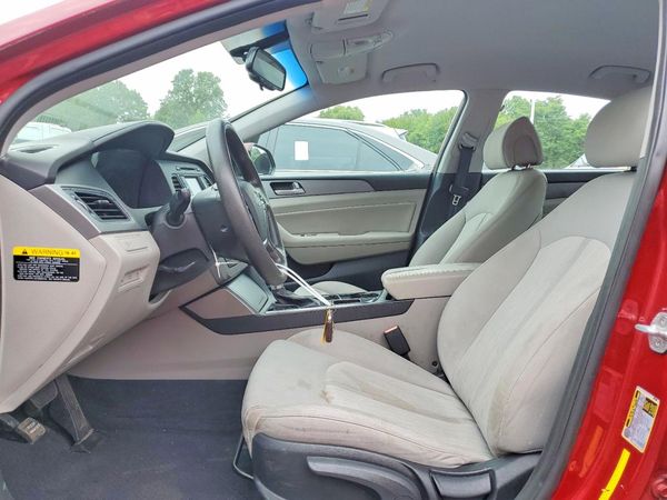 2016 HYUNDAI SONATA GL (Middle-Low) — DENT