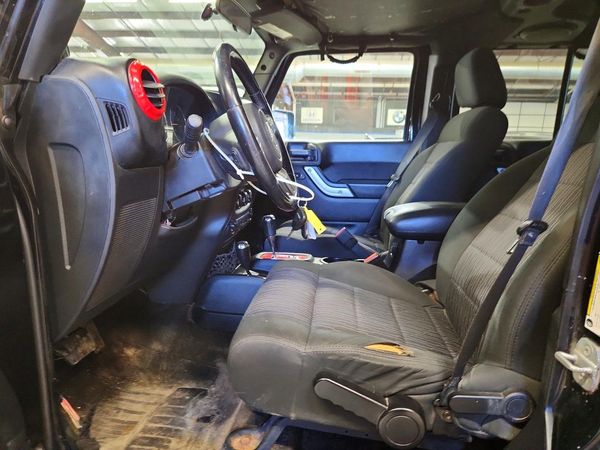 2012 JEEP WRANGLER Sahara