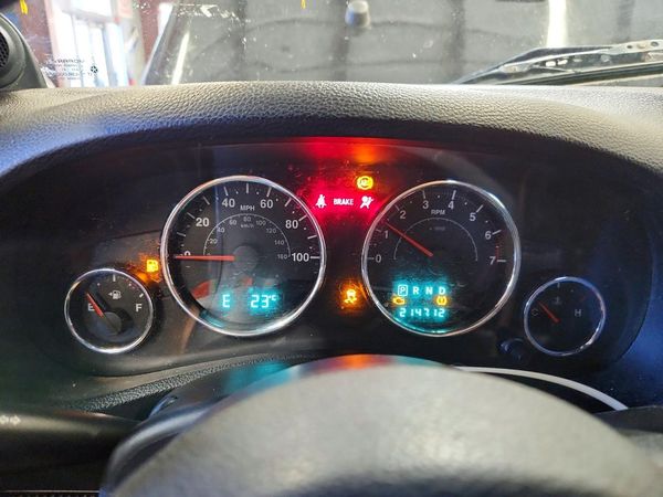 2012 JEEP WRANGLER Sahara