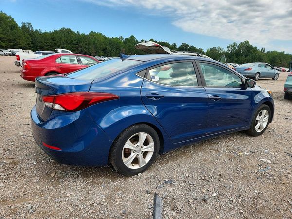 2016 HYUNDAI ELANTRA