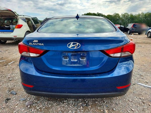 2016 HYUNDAI ELANTRA