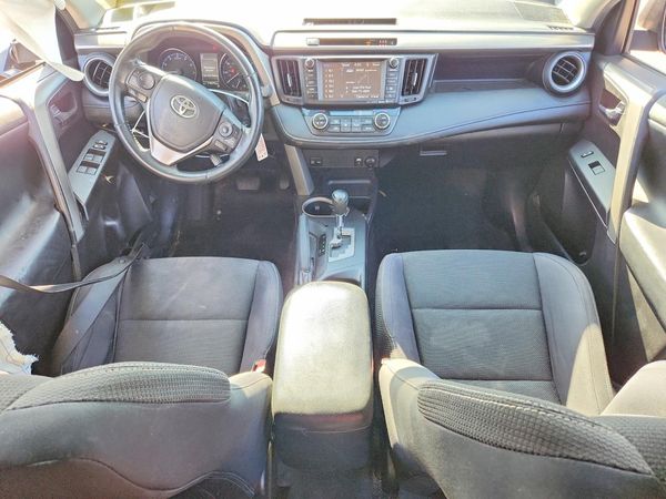 2017 TOYOTA RAV4 XLE — CKPT
