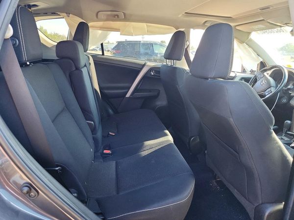 2017 TOYOTA RAV4 XLE — PSRS