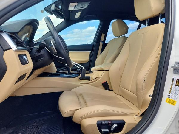 2018 BMW 330 — DENT