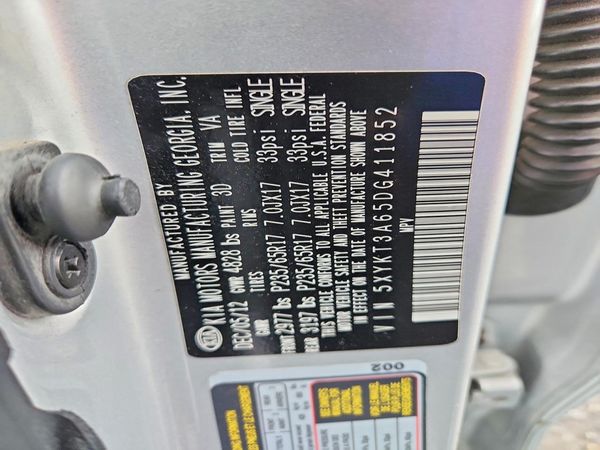 2013 KIA SORENTO Base / LX