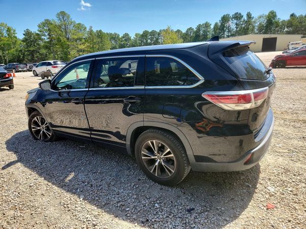 2016 TOYOTA HIGHLANDER