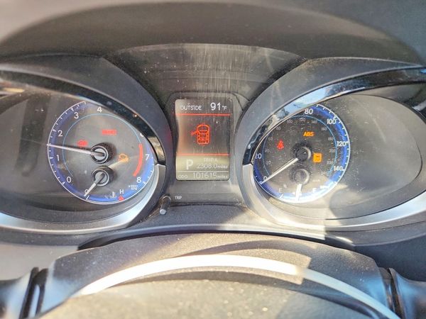 2014 TOYOTA COROLLA L/LE