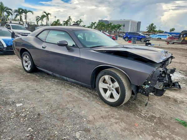 2013 DODGE CHALLENGER