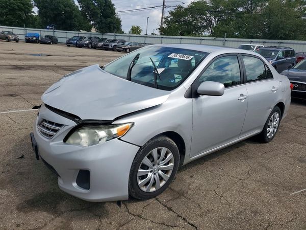 2013 TOYOTA COROLLA