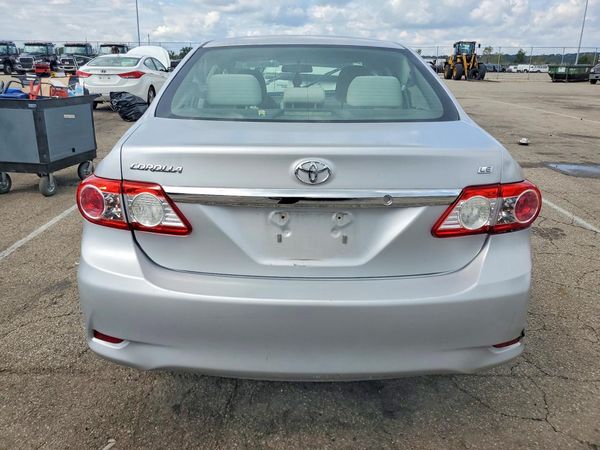 2013 TOYOTA COROLLA