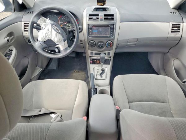 2013 TOYOTA COROLLA