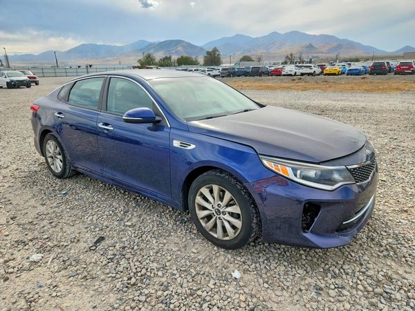 2017 KIA OPTIMA — Passenger 3/4
