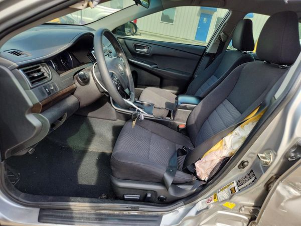 2016 TOYOTA CAMRY